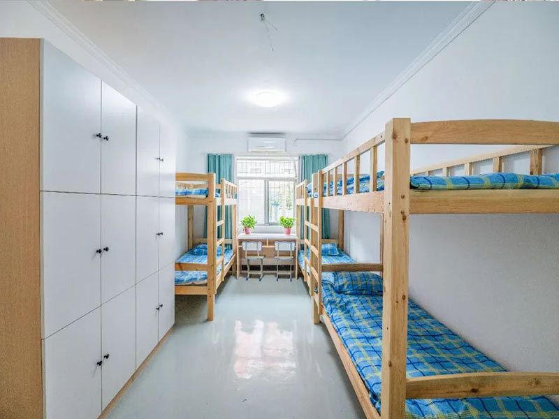 学生宿舍.jpg
