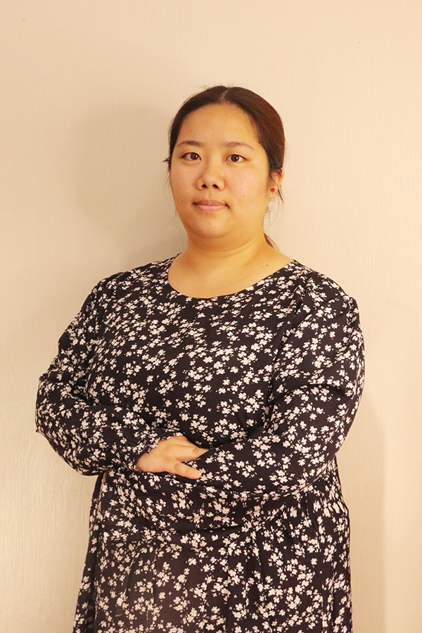 候洋  本科学历，优秀班主任