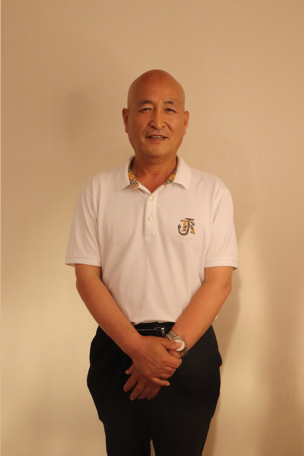 杨养民 本科学历，毕业于陕西师范大学